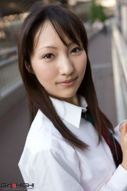 为什么男生喜欢女生挣扎