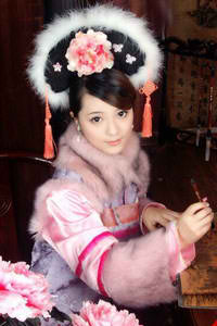 女家庭教师